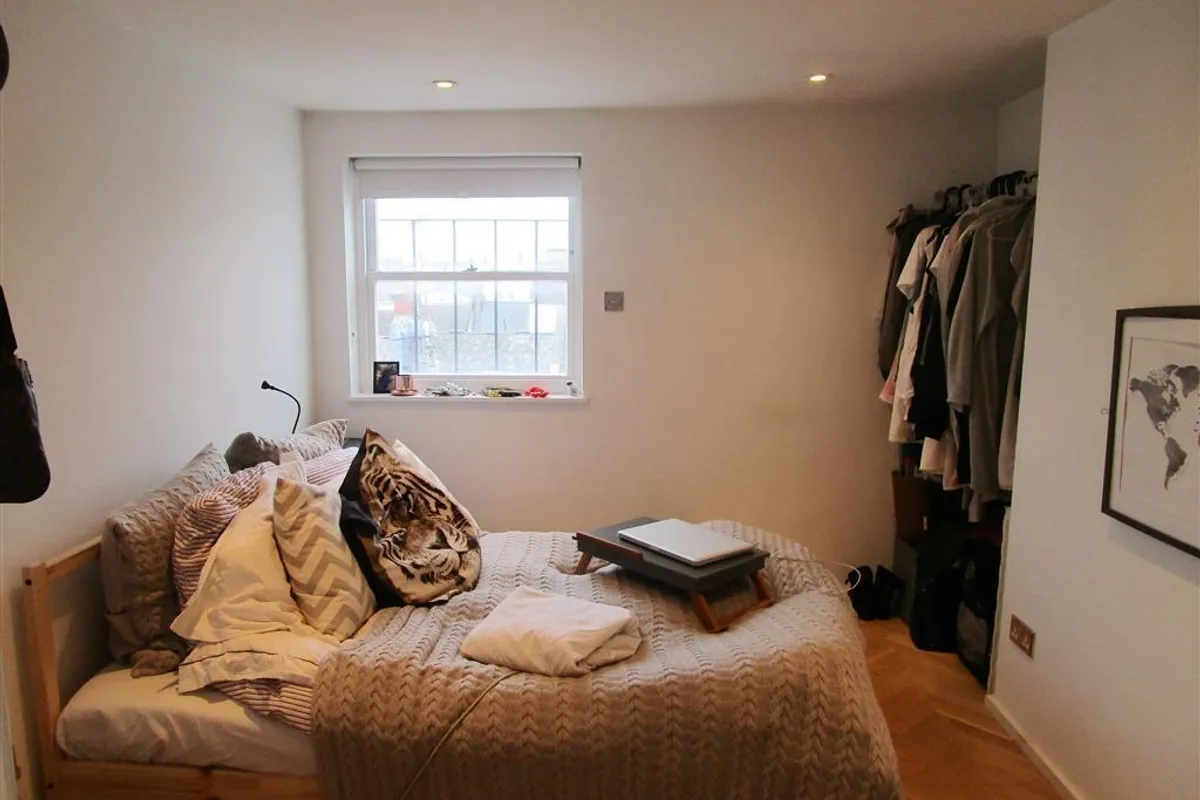 Flat Bedford Square in Brighton