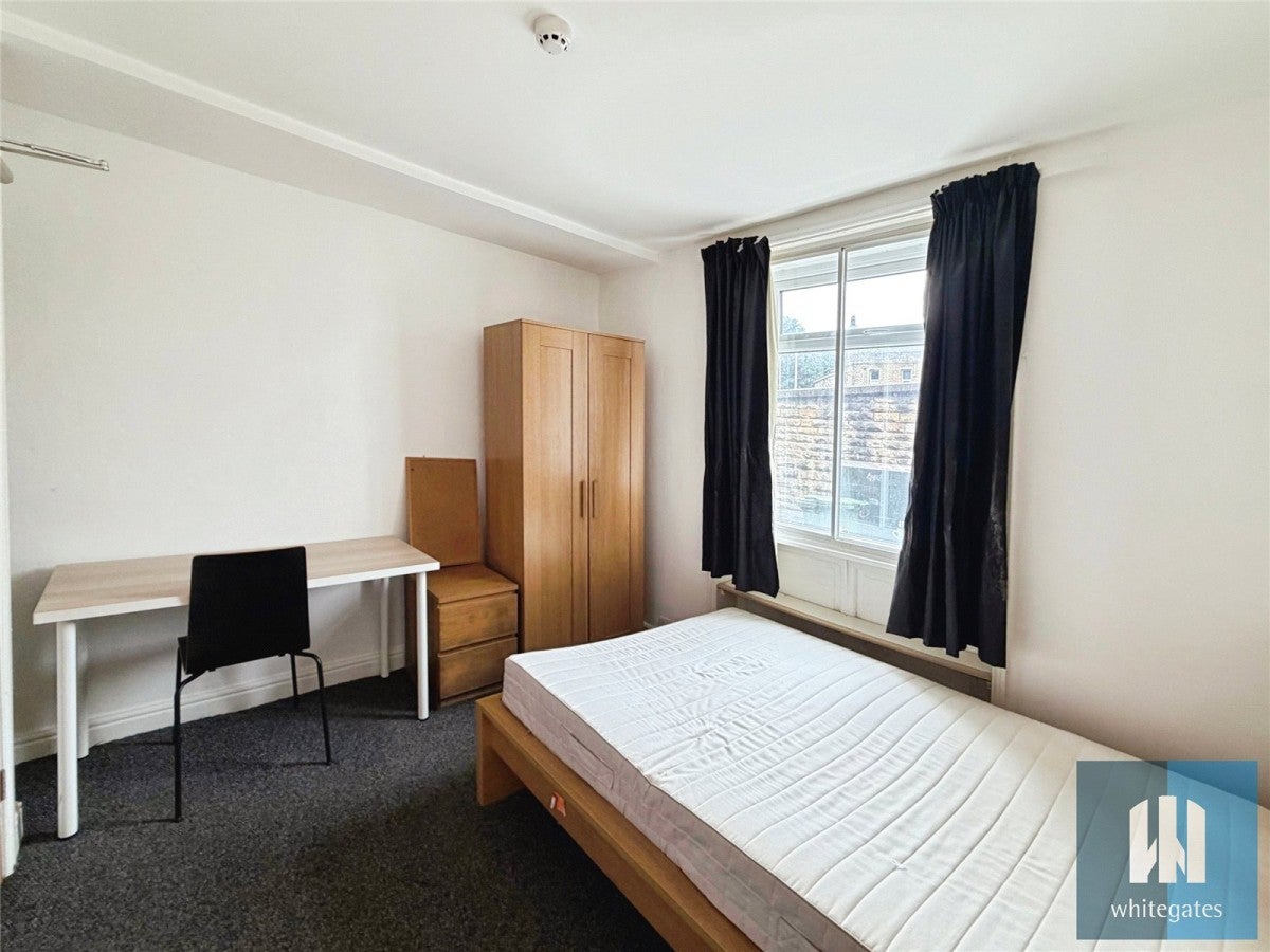 Room Old Bank Fold in Kirklees