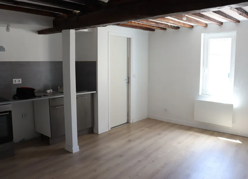 Appartement Place de l'Hôtel de Ville à Auxerre