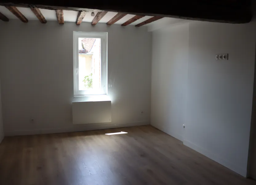 Appartement Place de l'Hôtel de Ville à Auxerre
