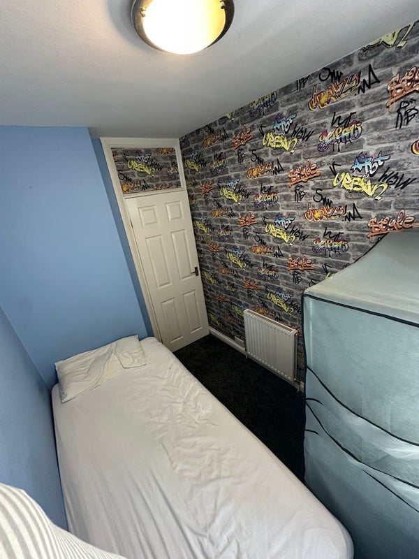 Room Cranmore Boulevard in Metropolitan Borough of Solihull