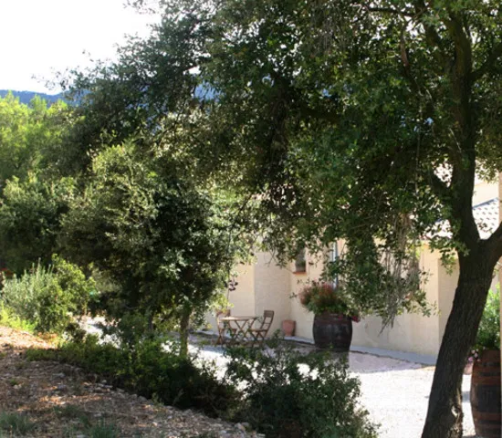 Chambre Avenue des Corbières à Monze