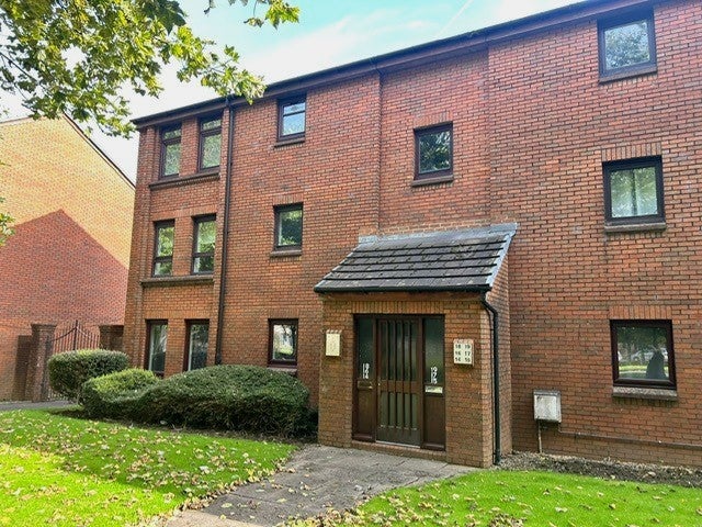 Flat Princes Gate in Rutherglen