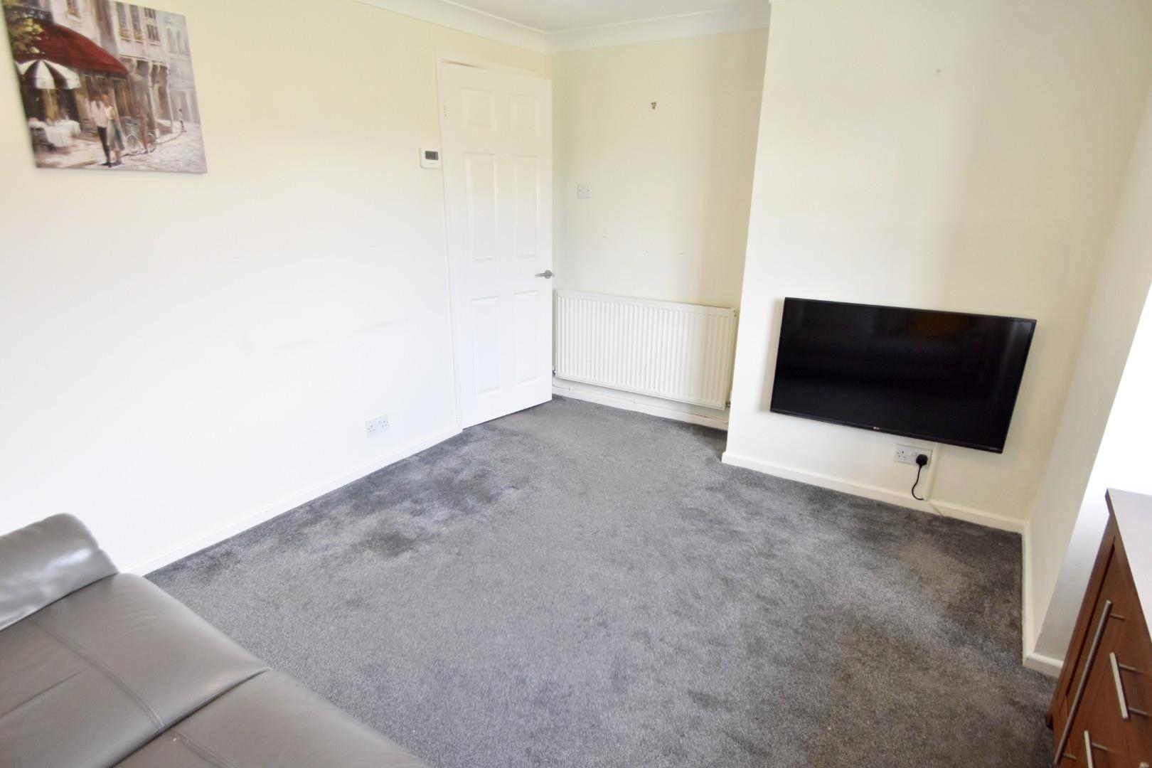 Flat Brookshaw Street in Bury