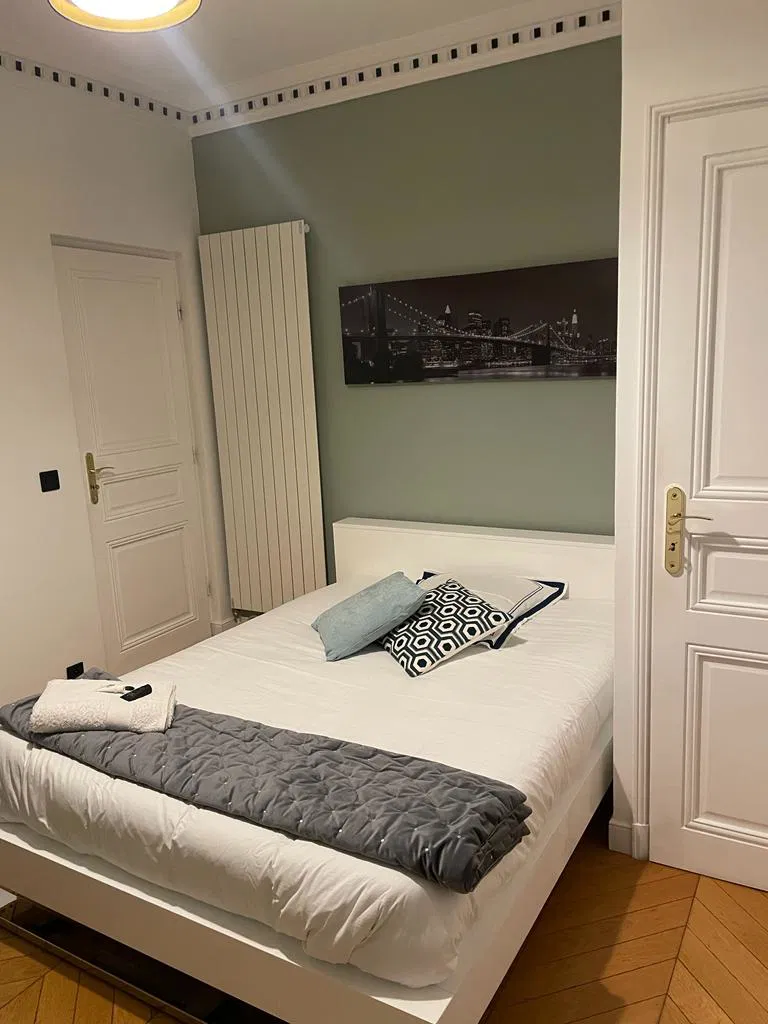 Chambre Promenade Leconte de Lisle à Orsay