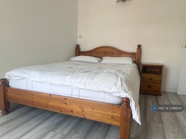 Flat Harefields in Oxford