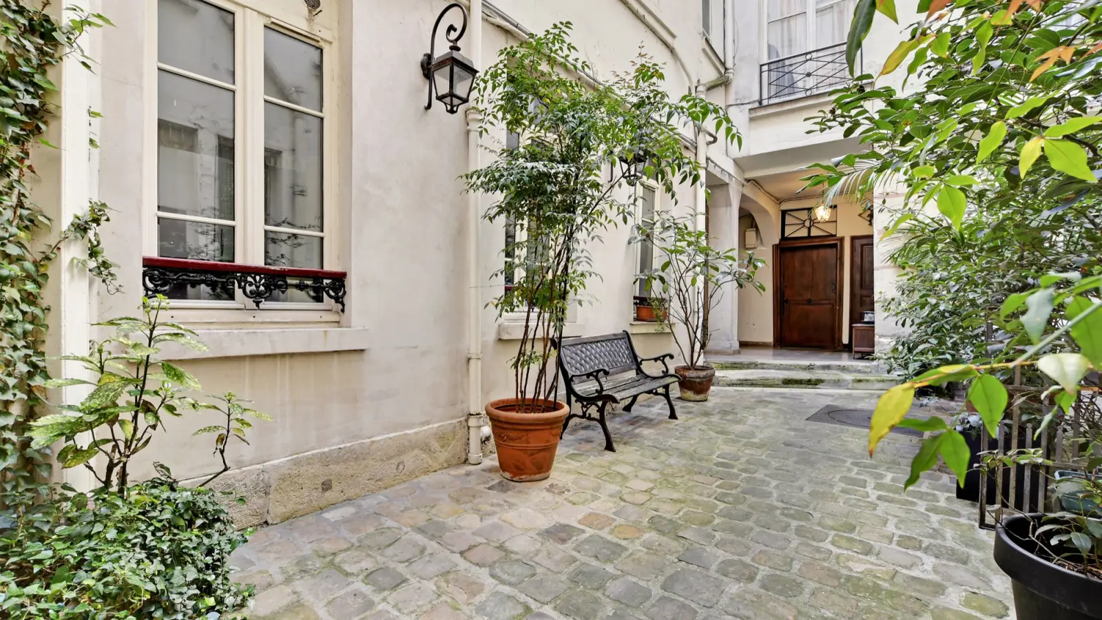 Appartement Rue Cloche Perce à Paris
