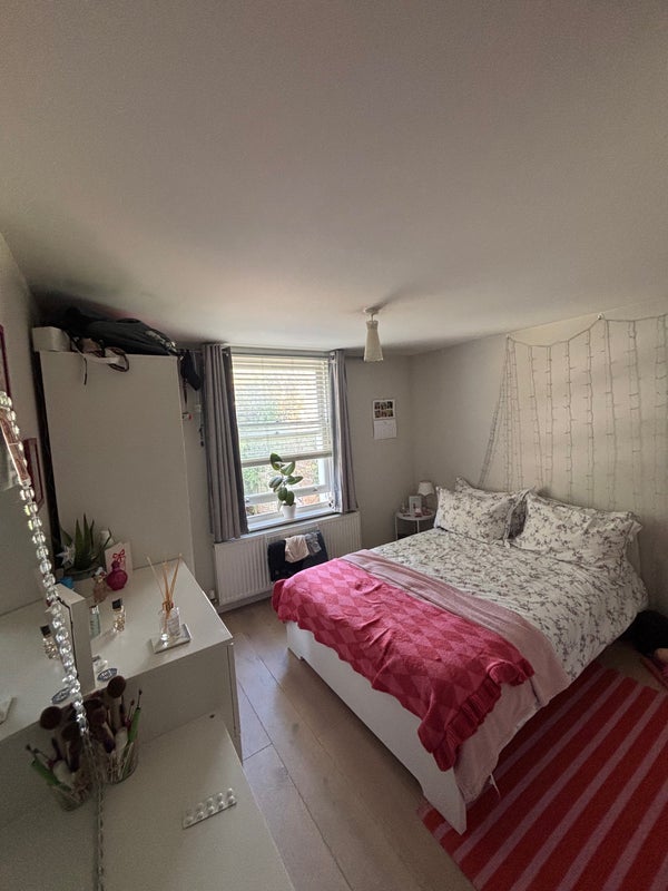Room Ritherdon Road in Greater London