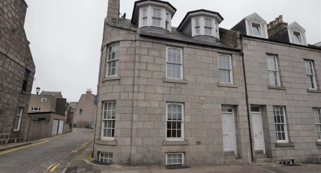 Flat Bon-Accord Street in Aberdeen City