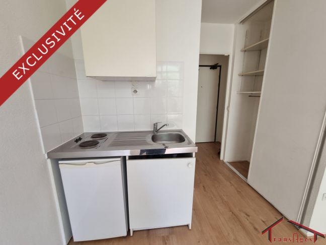 Flat Boulevard Anatole France in Saint-Denis
