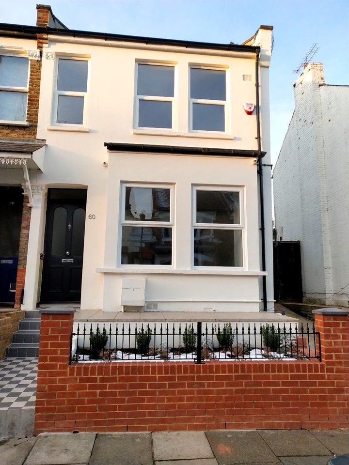 House Hertford Road in Greater London