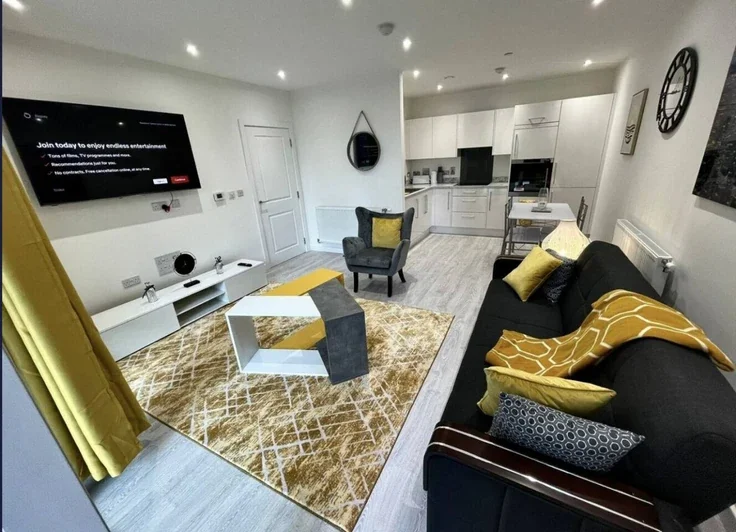 Flat Highland Road in Greater London