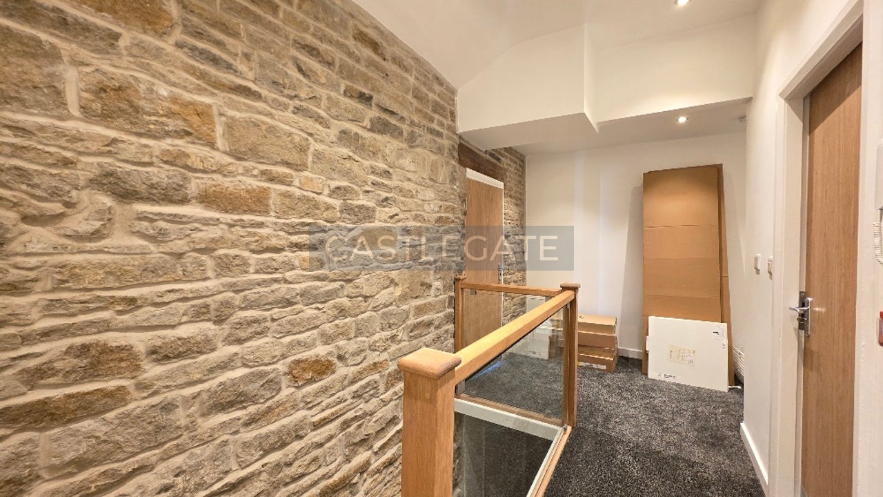 Flat Colne Street in Kirklees