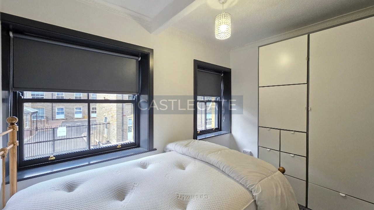 Flat Colne Street in Kirklees