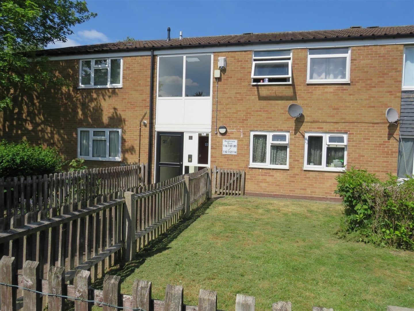 Flat Yorkminster Drive in Chelmsley Wood