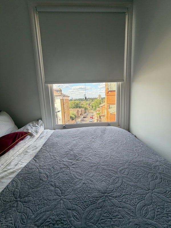 Room Lavender Hill in Greater London