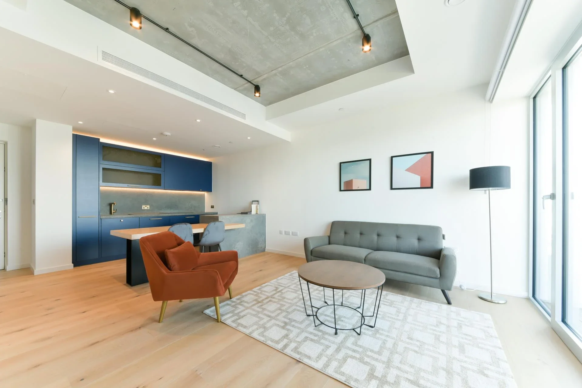 Flat Castle Slip in Greater London