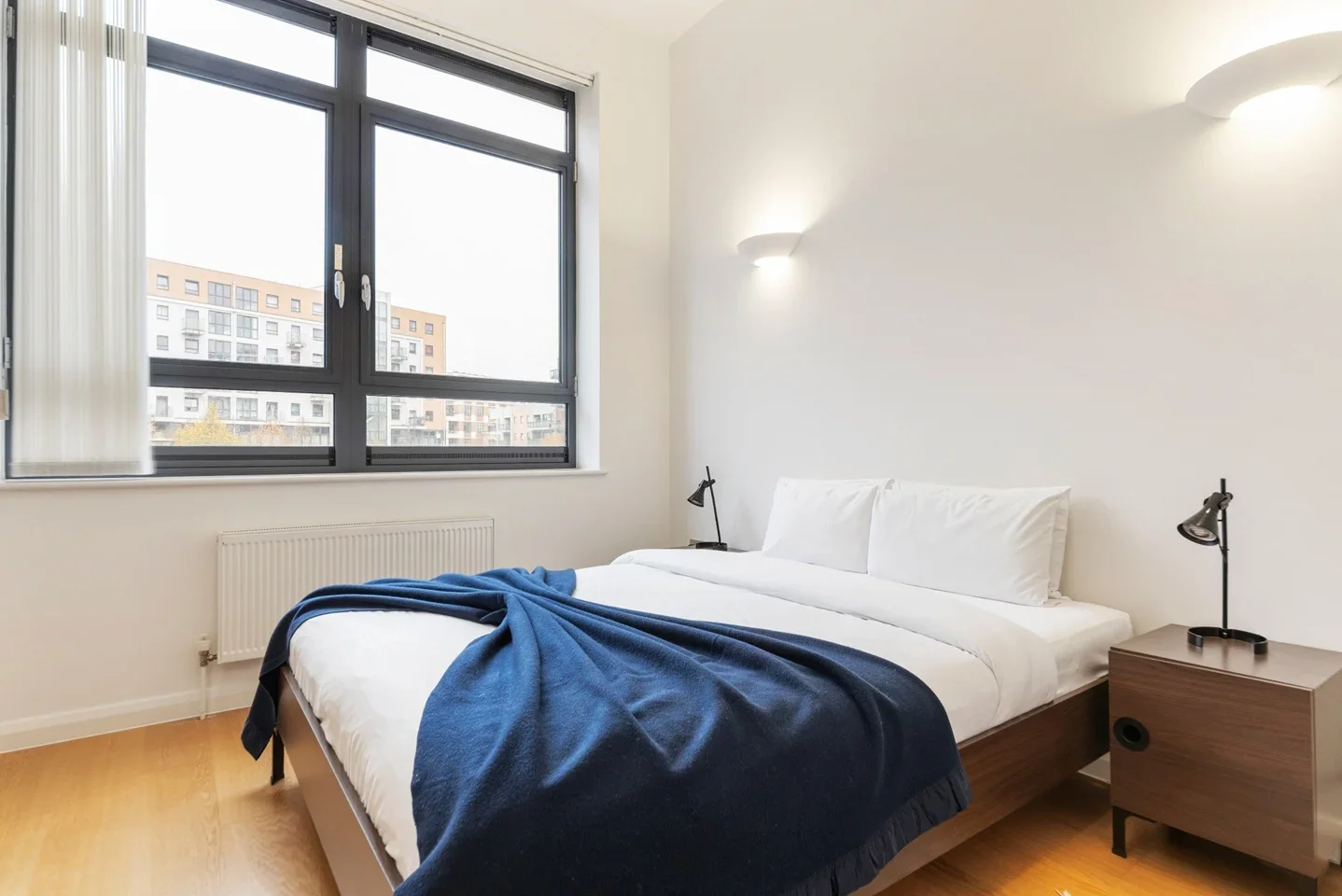 Flat Larden Road in Greater London