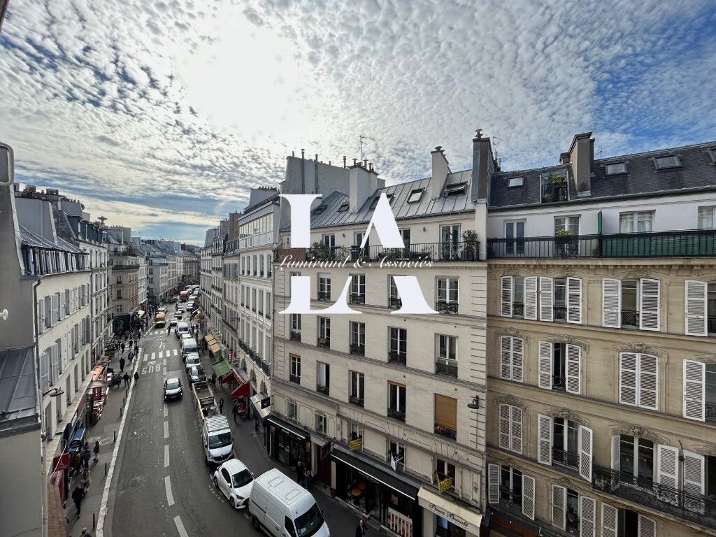 Flat Rue du Faubourg Montmartre in Paris
