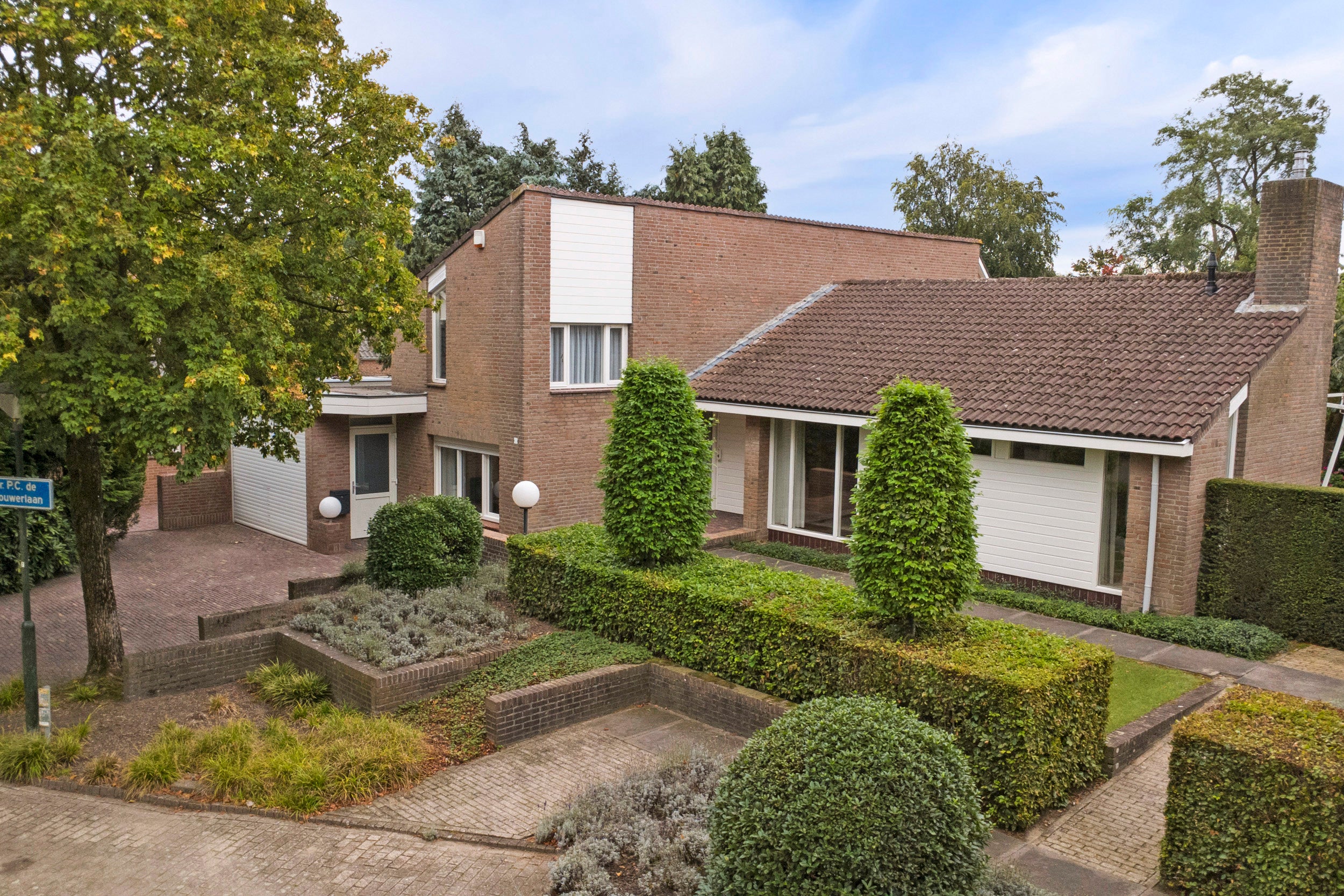 Huis Dr. P. C. de Brouwerlaan 6 in Hilvarenbeek