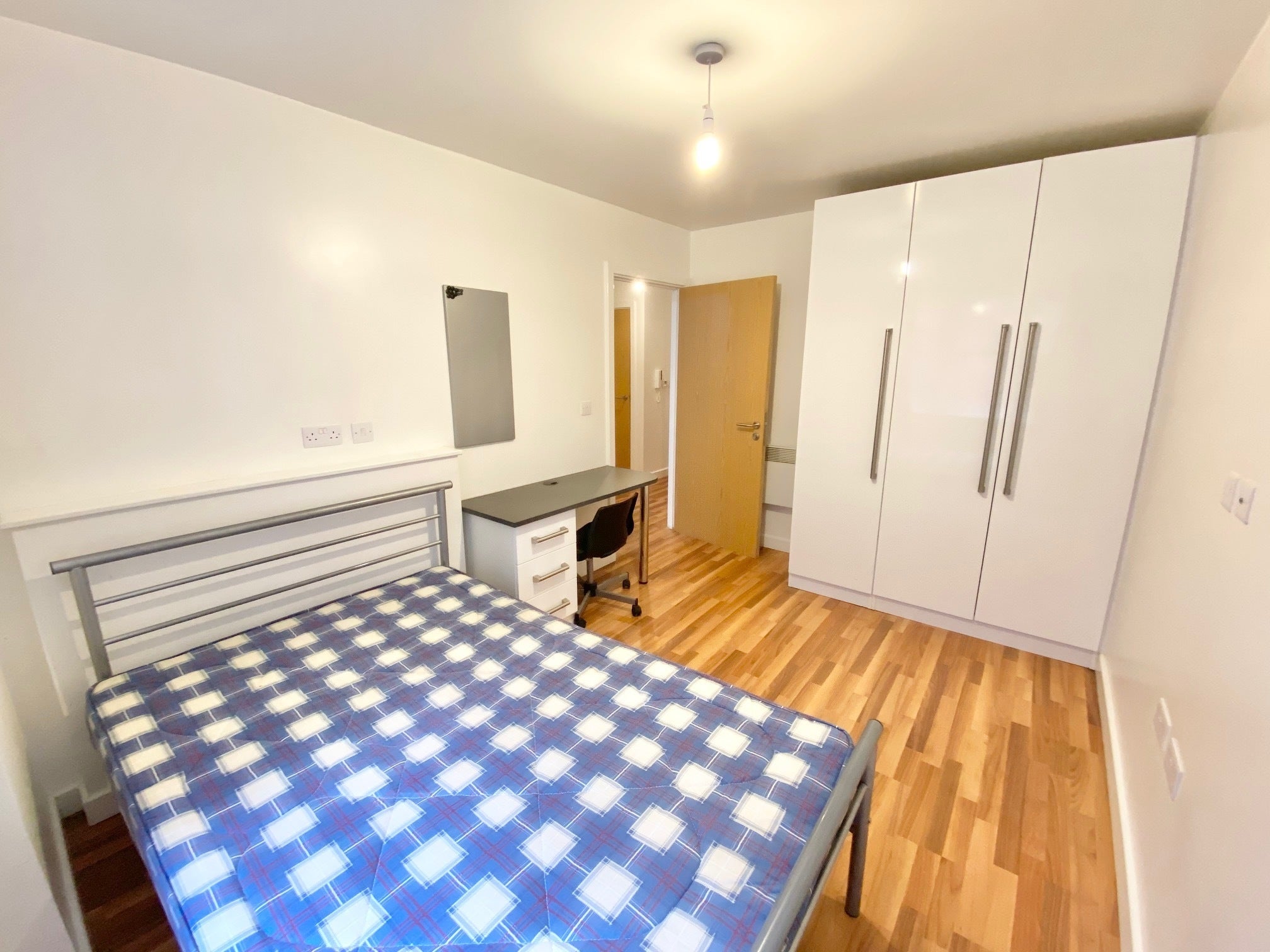 Flat Erskine Street in Leicester