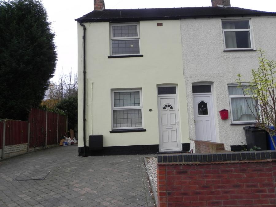 House Woodhouse Lane in Tamworth