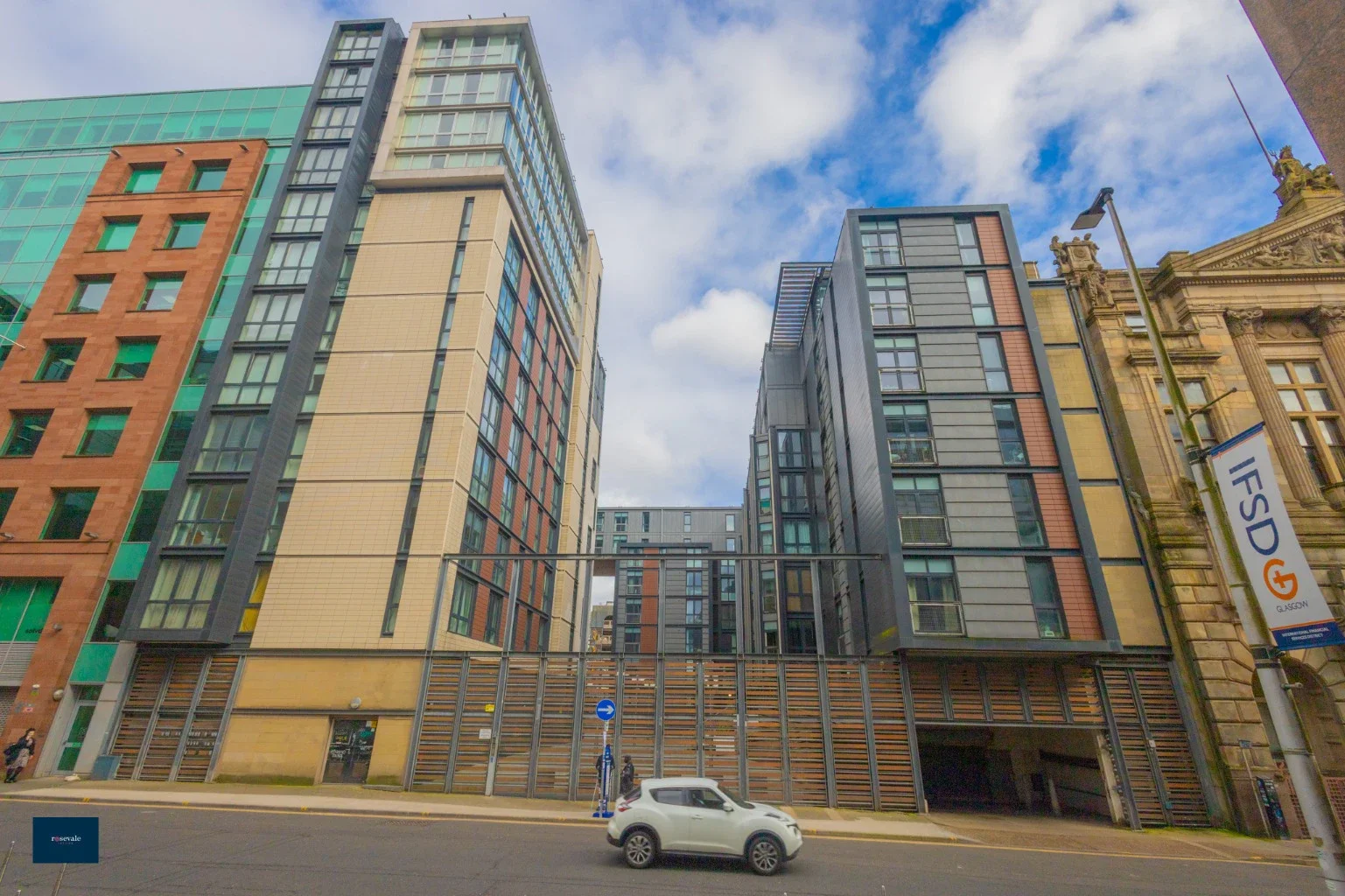 Flat Oswald Street in Glasgow