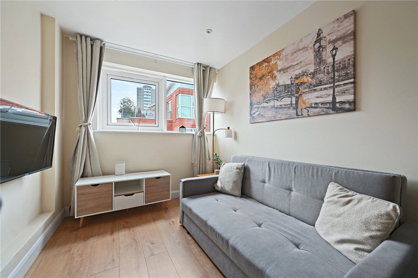 Flat Seward Street in Greater London
