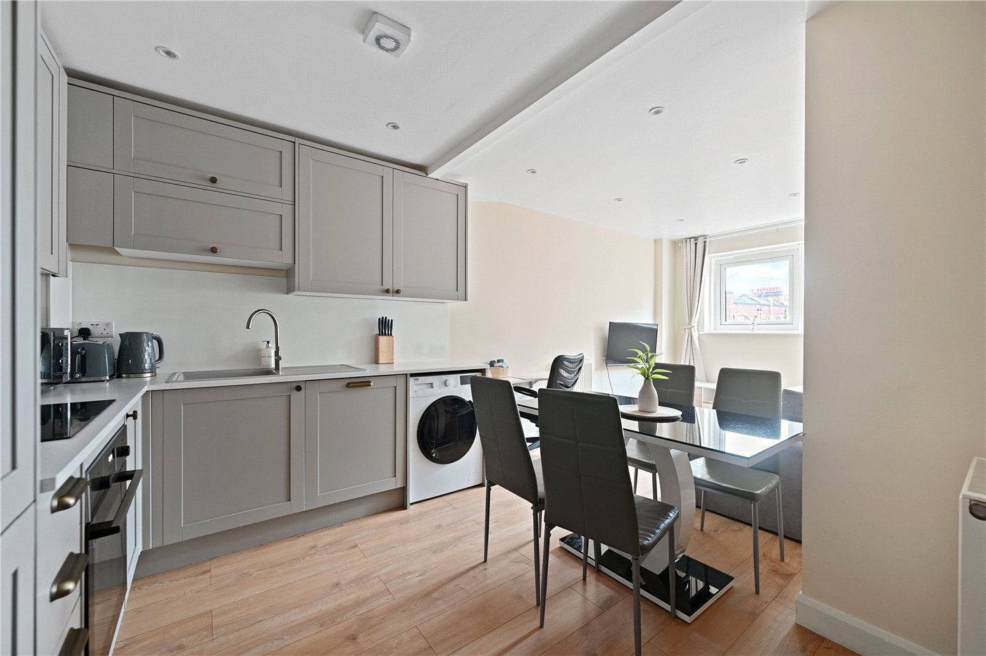 Flat Seward Street in Greater London