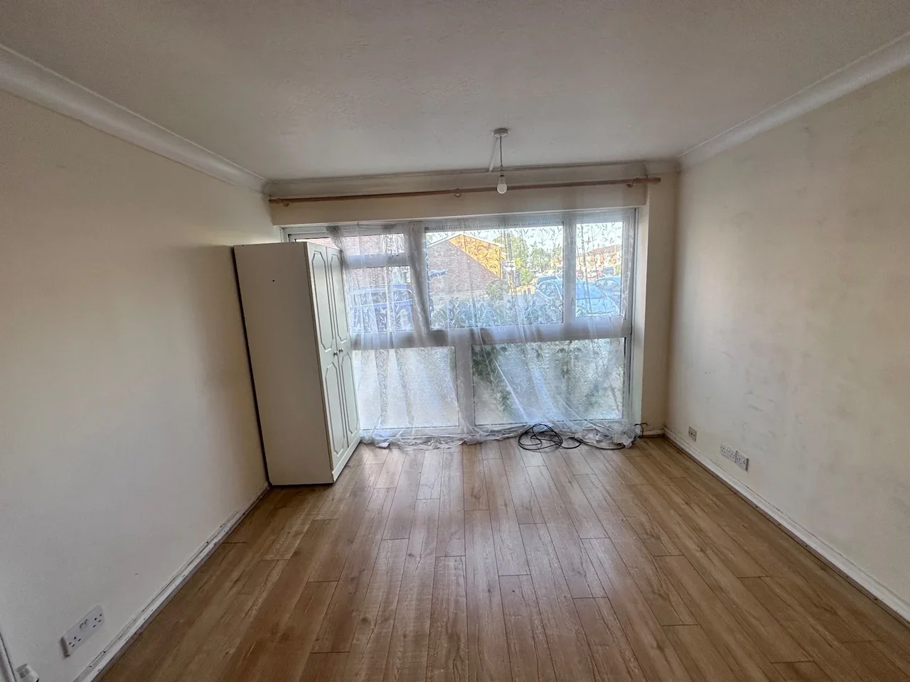 Flat St Peters Close in Greater London