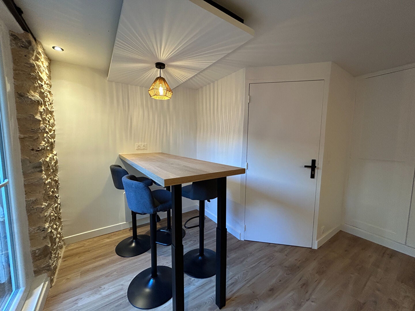 Appartement Rue de Bandeville à Saint-Cyr-sous-Dourdan