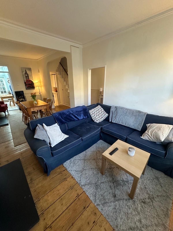 Room Balfern Street in Greater London