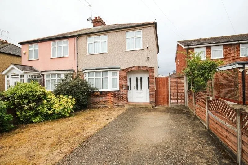 House Heath Road in Greater London