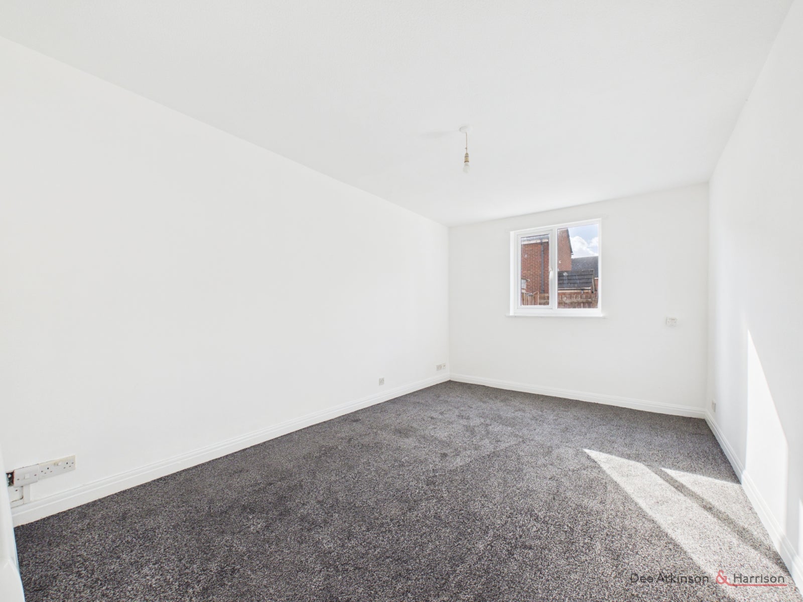 Flat Coltman Street in Hull
