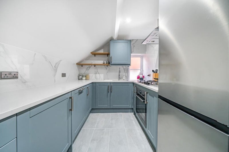 Room Sandford Road in Greater London