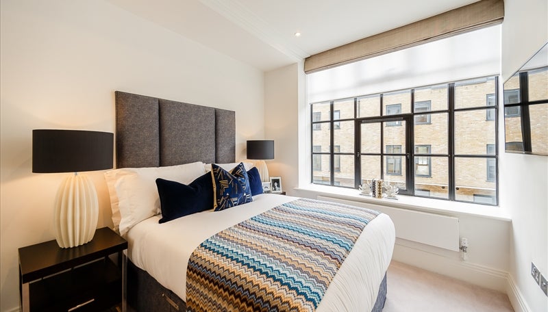 Flat Rainville Road in Greater London