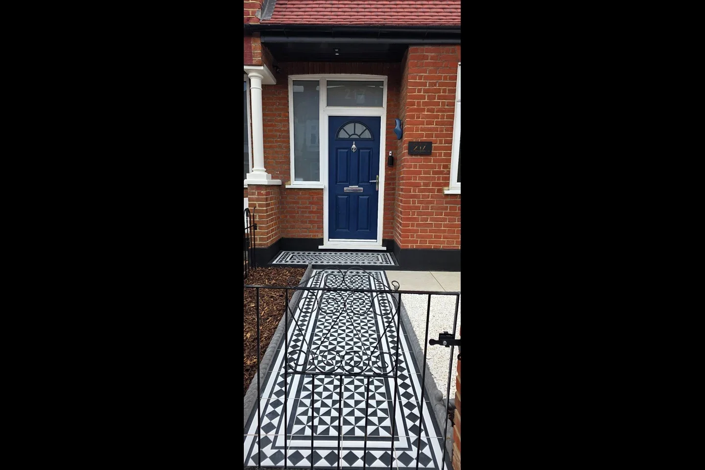 House Links Road in Greater London
