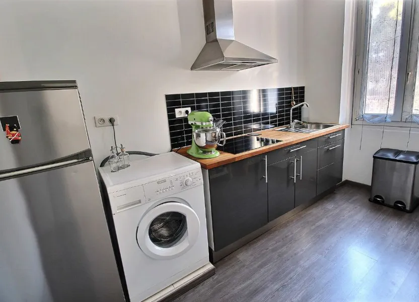 Appartement Rue Virgile Marron à Marseille