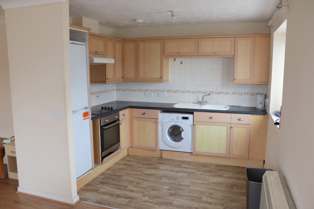 Flat Meachen Road in Colchester