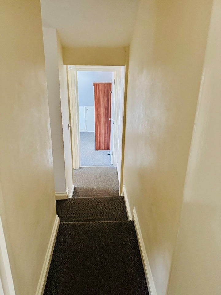 Flat Claremont Road in Seaford