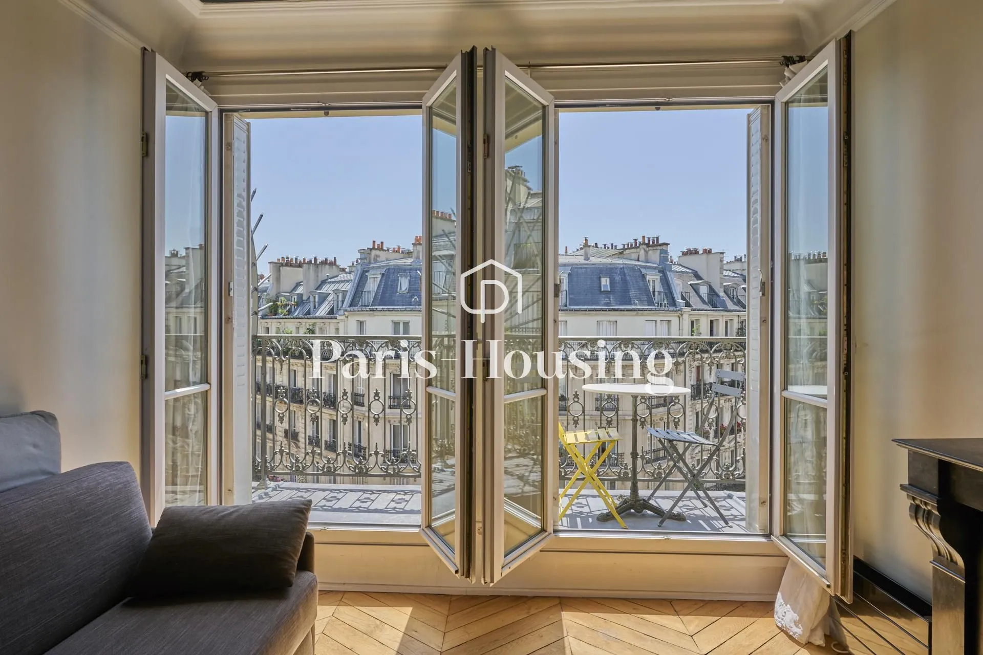 Flat Rue Gérando in Paris