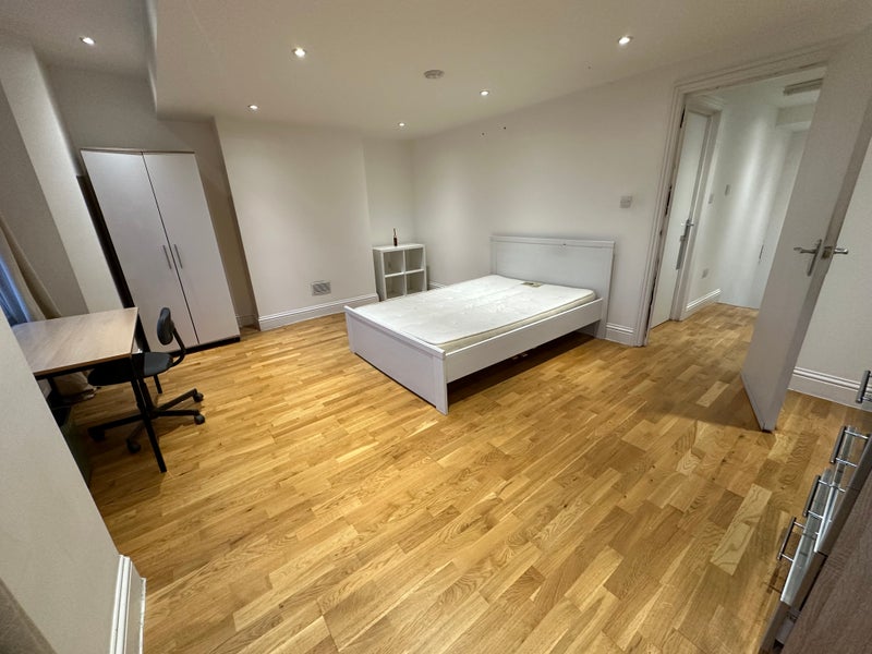 House Brockley Way in Greater London