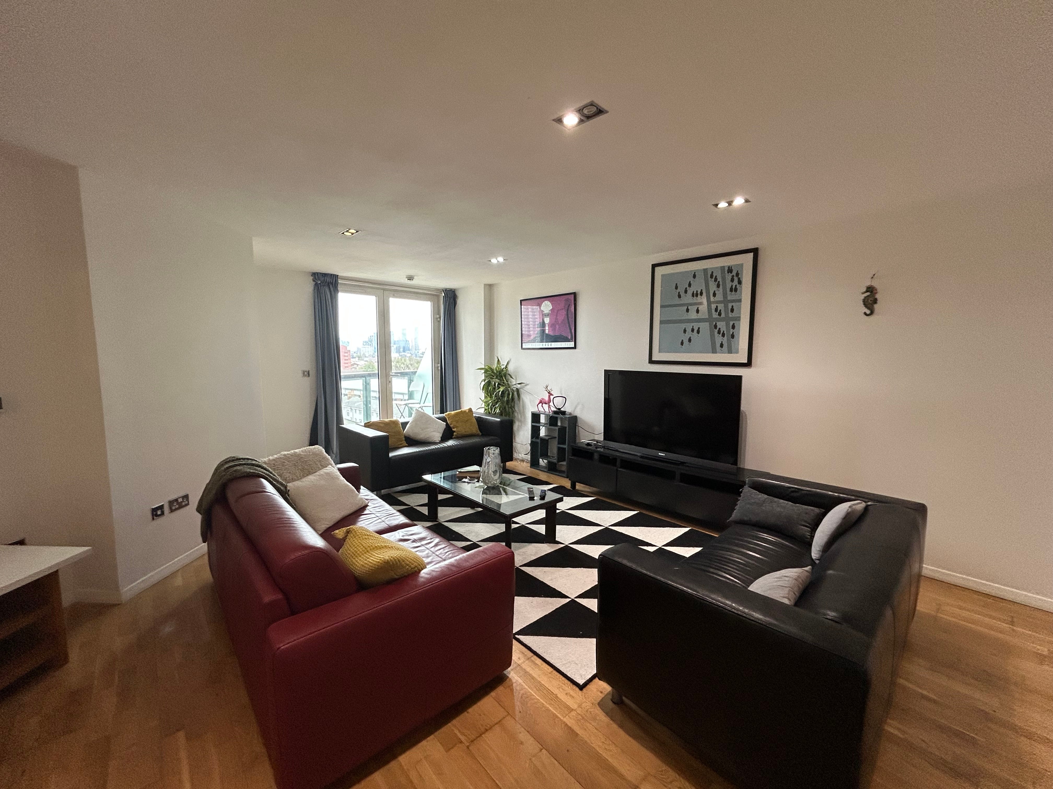 Flat Limeharbour in Greater London