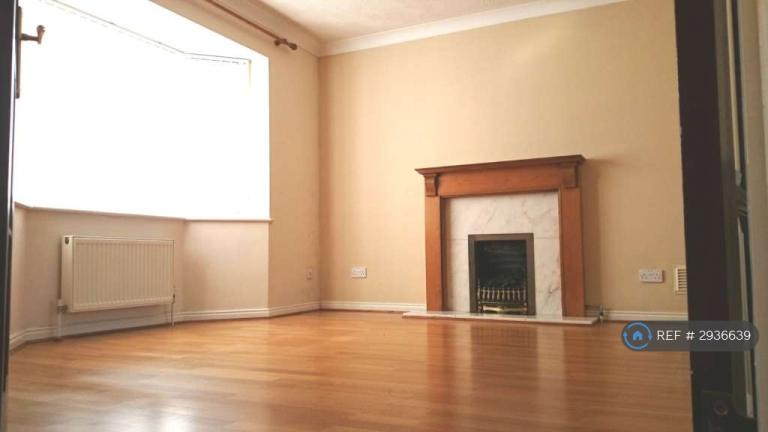 House Cypress Court in Uttlesford