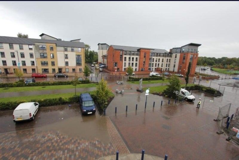 Flat Oatlands Square in Glasgow