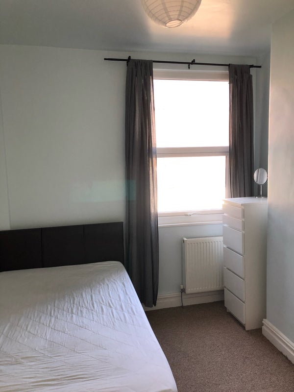 Room Orchid Street in Manchester