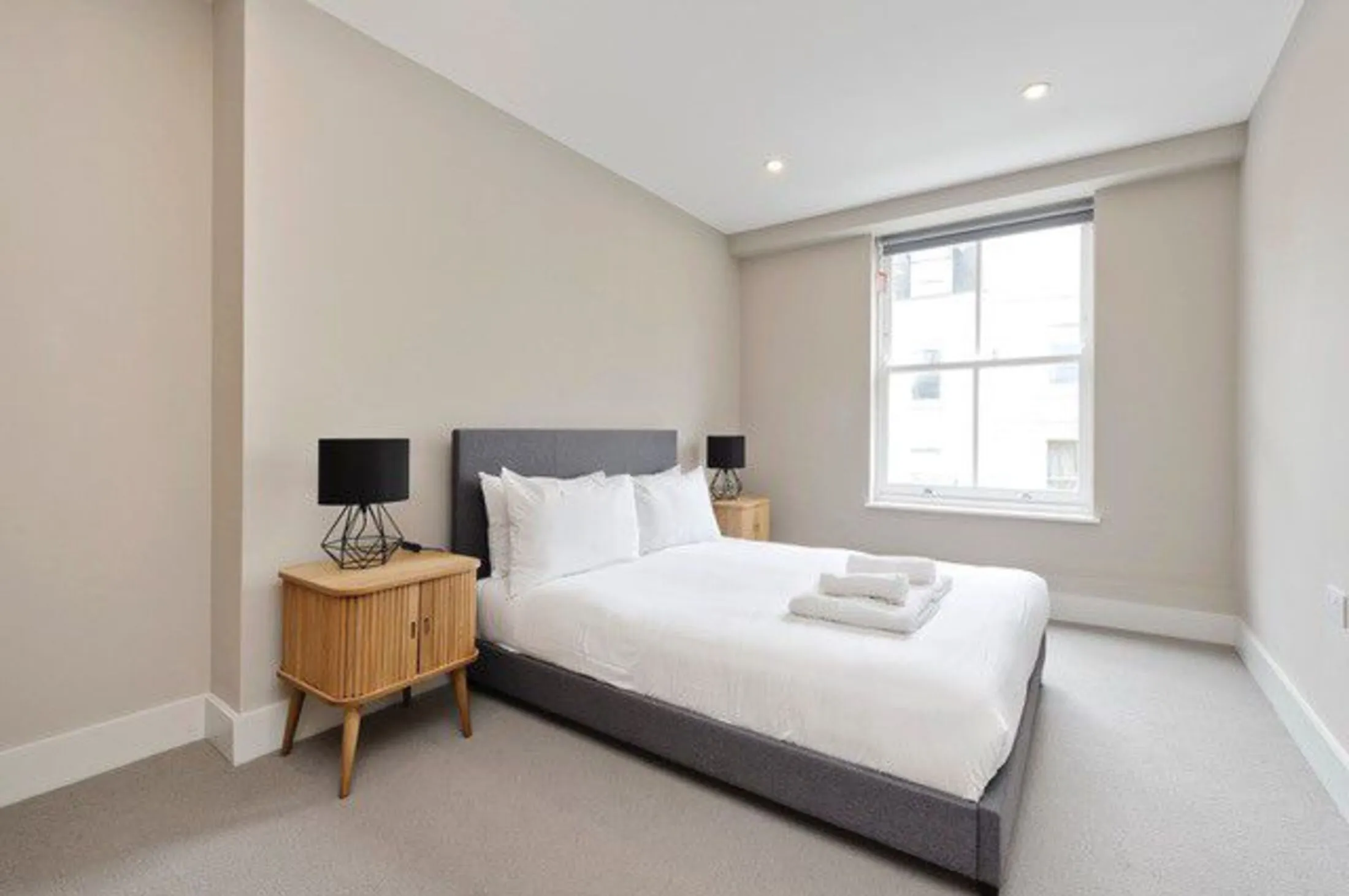 Flat Fulham Road in Greater London