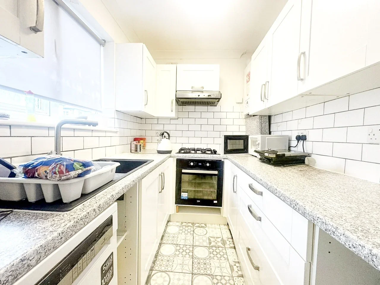 Flat Chalford Walk in Greater London