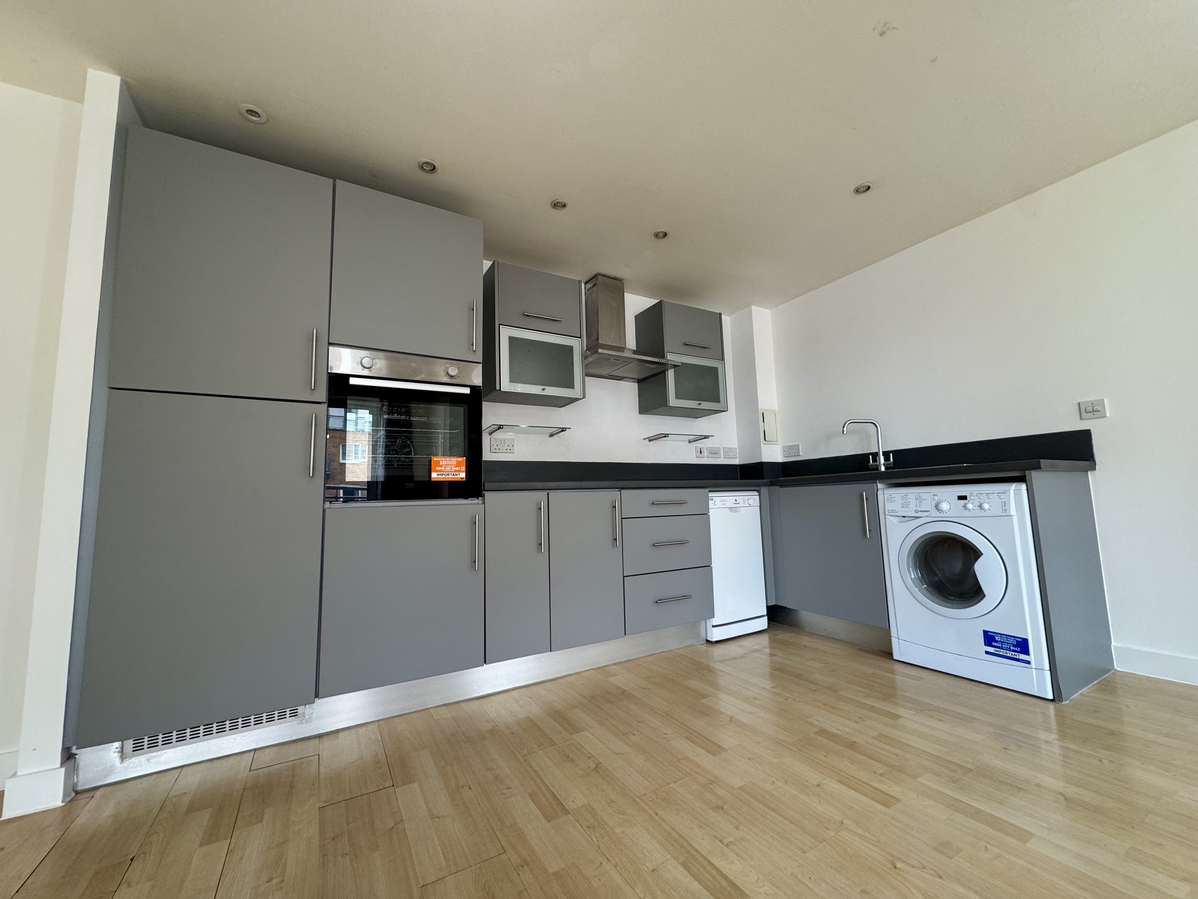 Flat Winterthur Way in Basingstoke and Deane