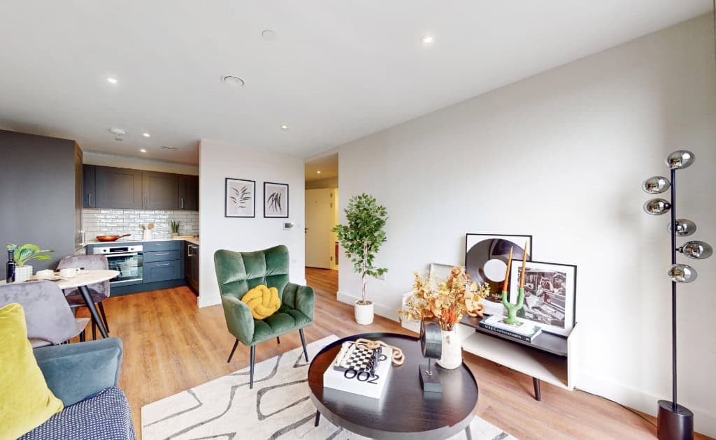 Flat Nicholsons Lane in Maidenhead